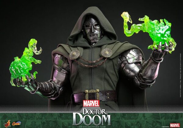 Doctor Doom Marvel Comic Masterpiece Action Figure 1/6 - Bild 2