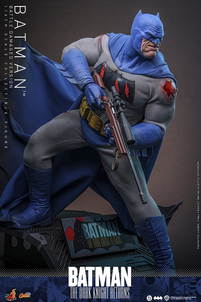 Action figures Batman: The Dark Knight Returns Comic Masterpiece Action Figure 1/6 Batman (Battle Damaged Version) från Hot Toys