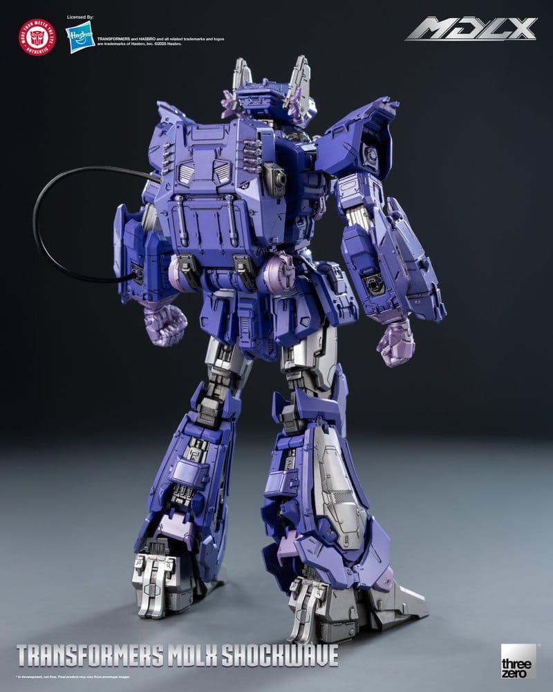 Action figures Transformers MDLX Action Figure Shockwave från ThreeZero