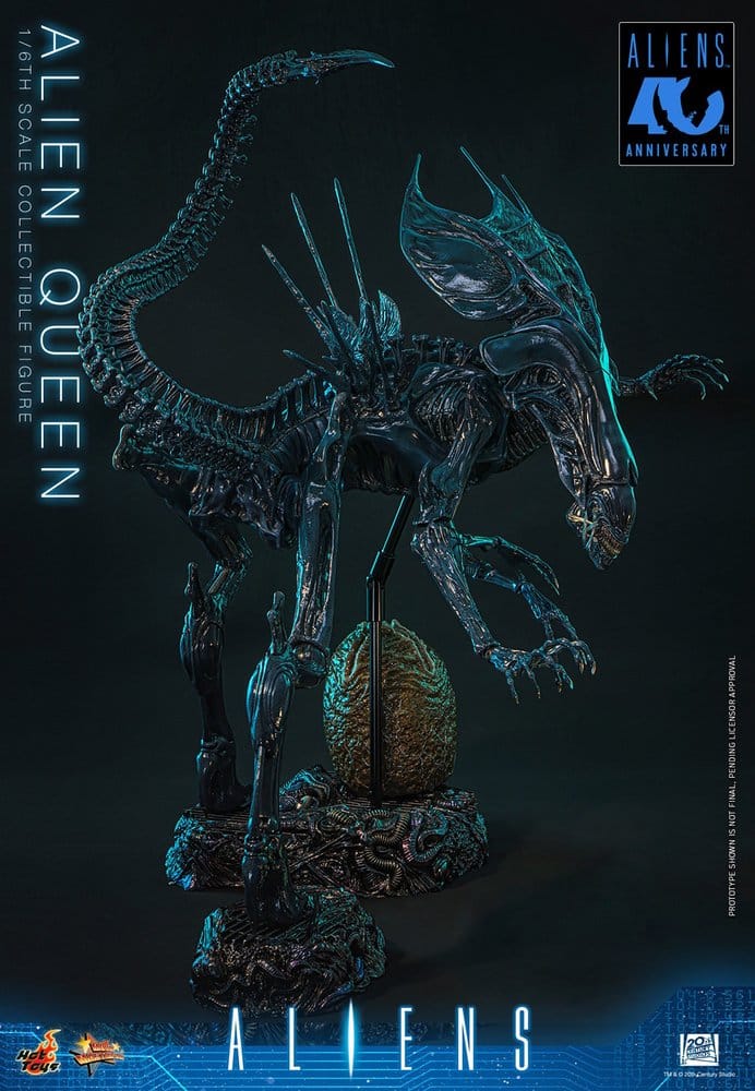 Alien Action figures från Hot Toys