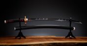 Demon Slayer: Kimetsu no Yaiba Proplica Replica 1/1 Nichirin Sword (Tanjiro Kamado) Kyojuro Rengoku´s Sword Gueard Ver. frÃ¥n Bandai Tamashii Nations